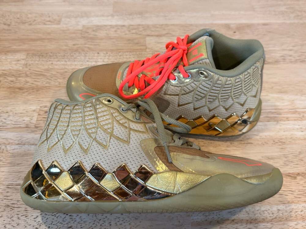 Puma x LaMelo Ball MB.01 'Golden Child' Basketball Shoes Men’s Size 8